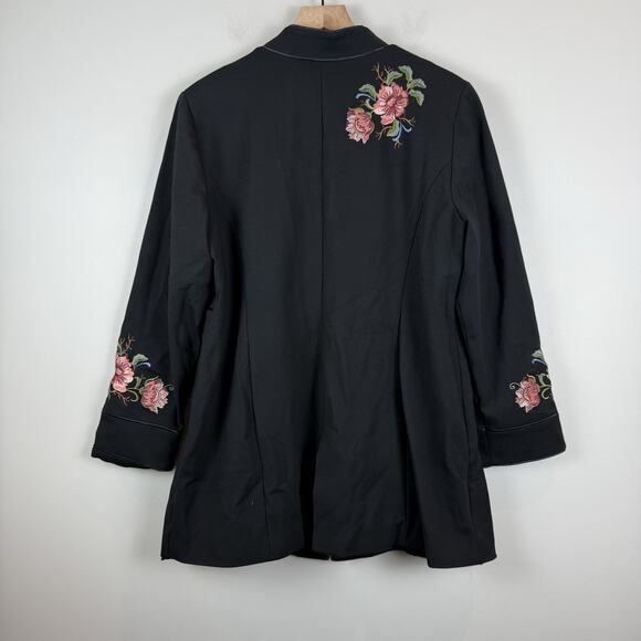 Chico’s Floral Embroidered Ponte Long Jacket Coat 2 US L Black One Button Boho - Picture 2 of 9